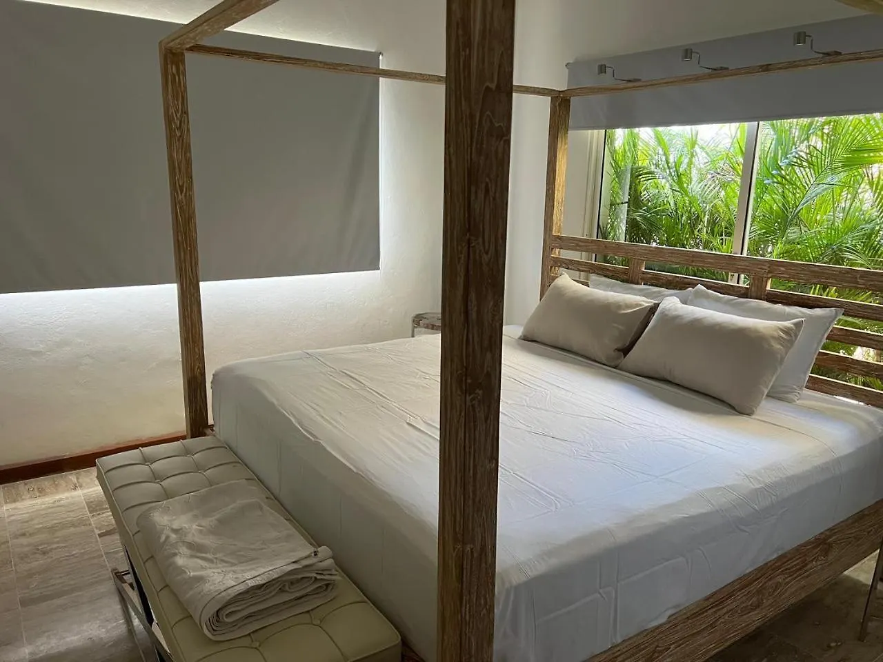 Suite In Shared Apartment, Pool And Beach Access Punta Cana Homestay